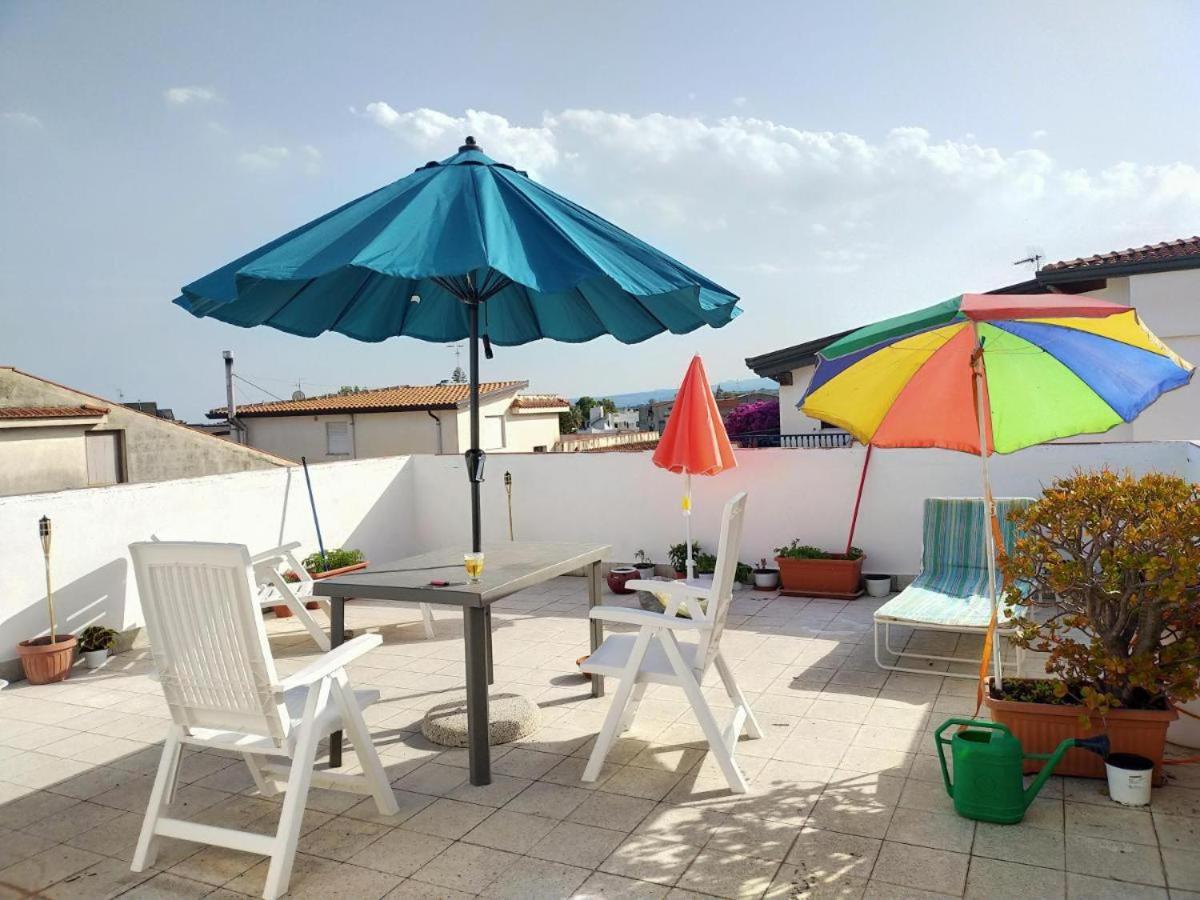 Chelsea Barracks Daire Giardini Naxos Dış mekan fotoğraf